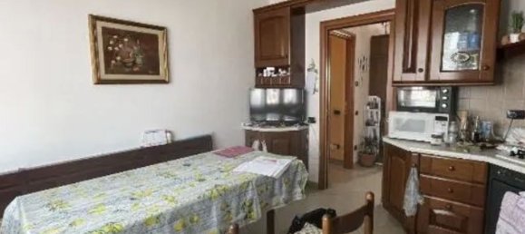 3-salle Appartement à Vigevano, Italy No. 213142 8