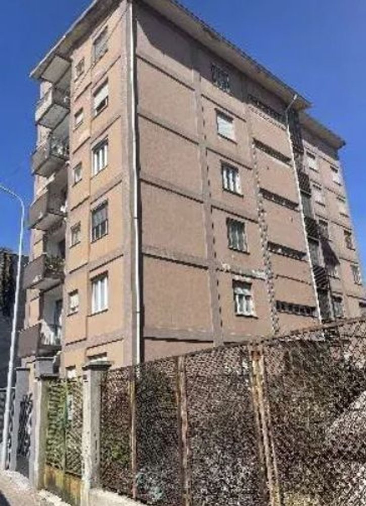 3-salle Appartement à Vigevano, Italy No. 213142