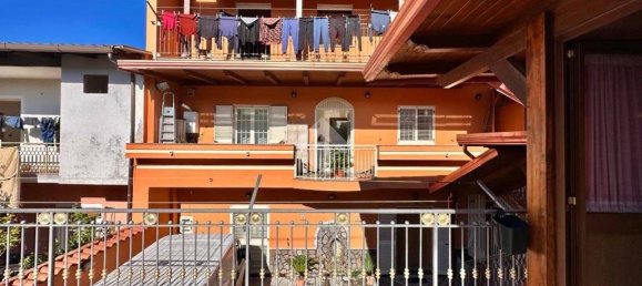 2 bedrooms House in Cesa, Italy No. 62926 2