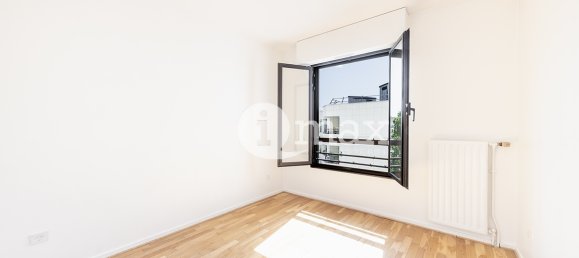 3 bedrooms Apartment in Levallois-Perret, France No. 166085 5