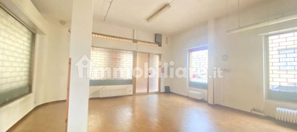 1 room Commercial property in Pessano con Bornago, Italy No. 151509 2