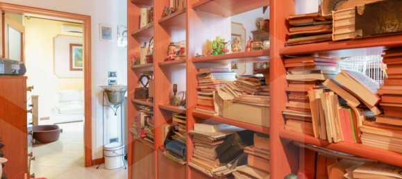 4-Zimmer Wohnung in Bologna, Italy, Nr. 25362 15