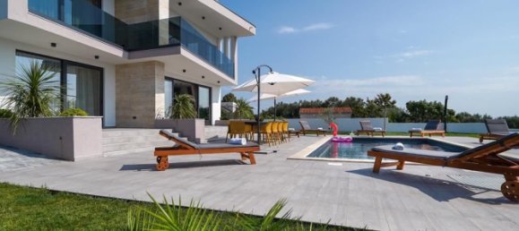 5 غرف نوم فيلا في Zadar, Croatia رقم 155 5