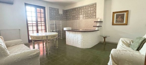 5-salle Appartement à Partinico, Italy No. 51349 17