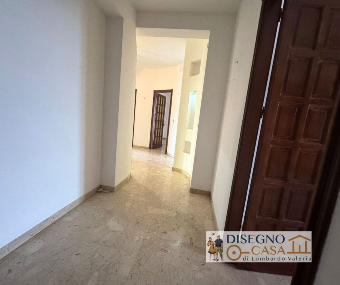 5-salle Appartement à Partinico, Italy No. 51349