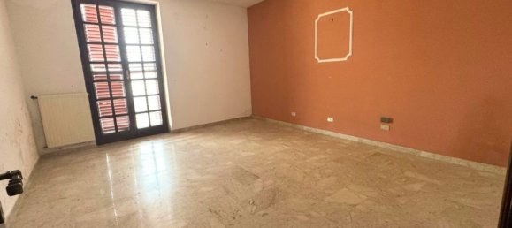 5-salle Appartement à Partinico, Italy No. 51349 8