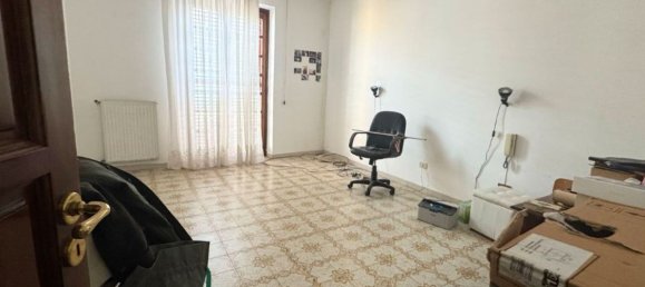 5-salle Appartement à Partinico, Italy No. 51349 23