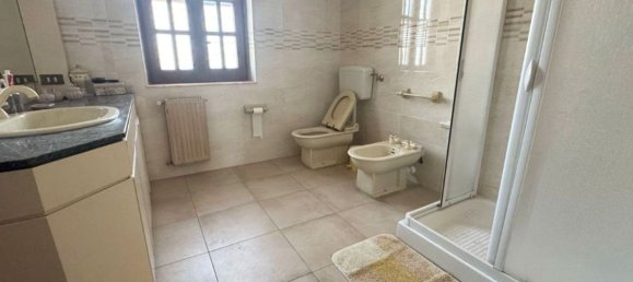 5-salle Appartement à Partinico, Italy No. 51349 24