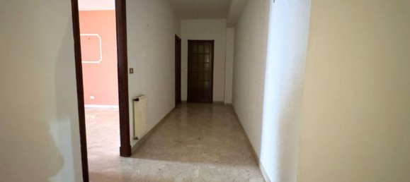 5-salle Appartement à Partinico, Italy No. 51349 2
