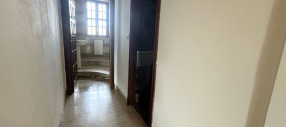 5-salle Appartement à Partinico, Italy No. 51349 10