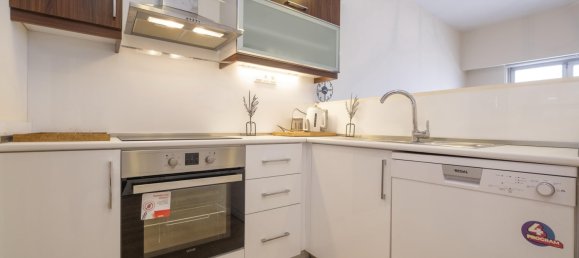 Apartment 1+1 in City Center, Esenyurt, Turkey No. 39332 3