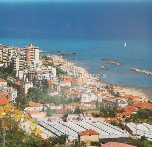 3 bedrooms Apartment in Taggia, Italy No. 291675