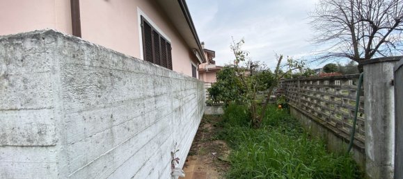 5 rooms House in Fosdinovo, Italy No. 112519 8