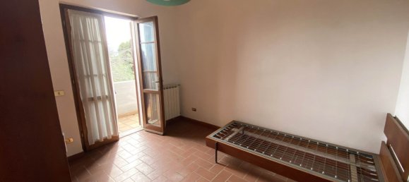 5 rooms House in Fosdinovo, Italy No. 112519 20