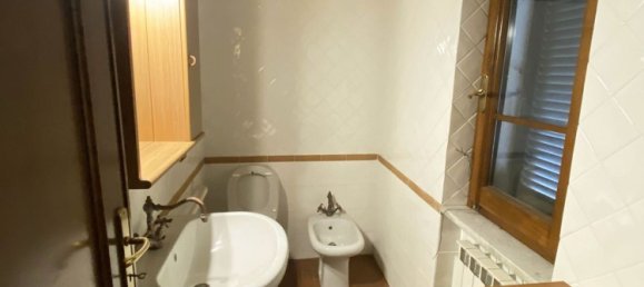 5 rooms House in Fosdinovo, Italy No. 112519 16