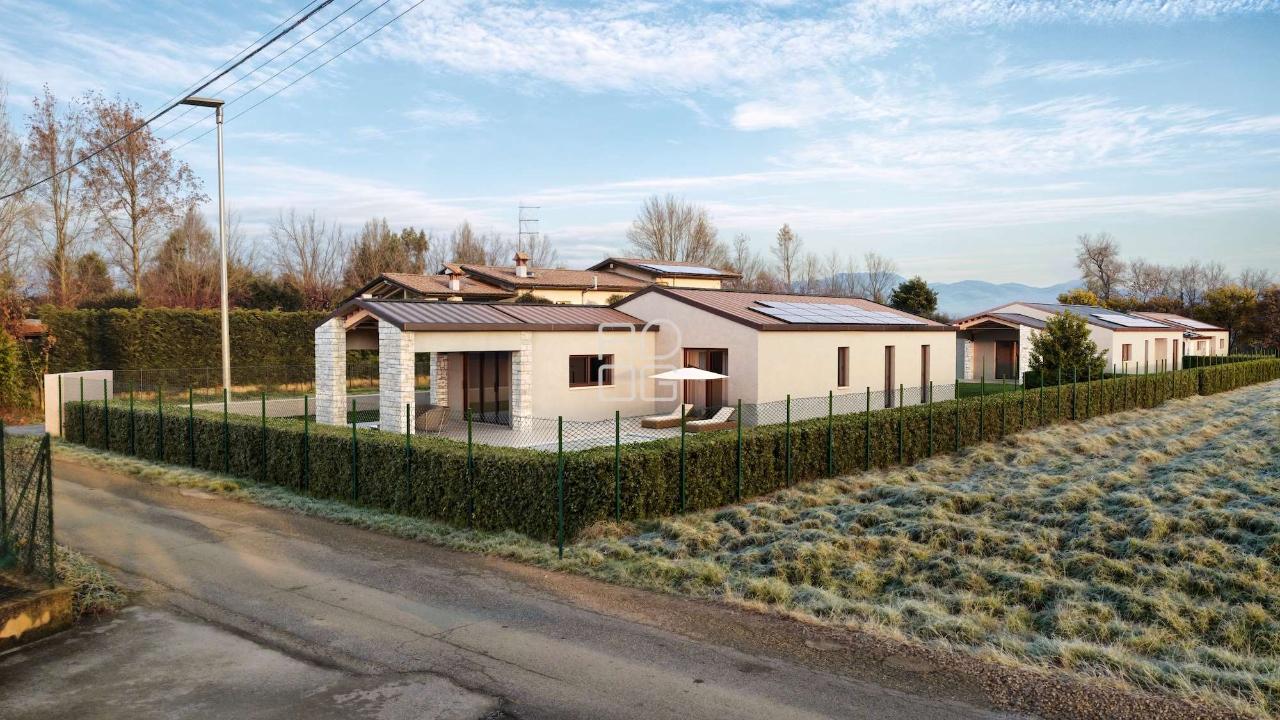 Villa de 4 divisões em Desenzano del Garda, Italy N.º 38978