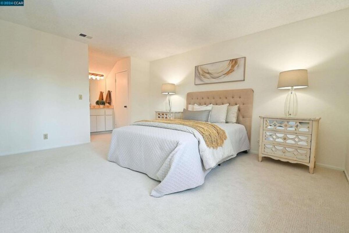 3 Schlafzimmer Haus in Concord, USA, Nr. 270844