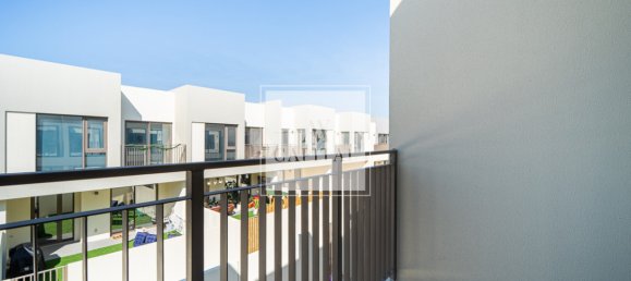 Adosado de 3 dormitorios en Dubai South (Dubai World Central), UAE No. 51823 5