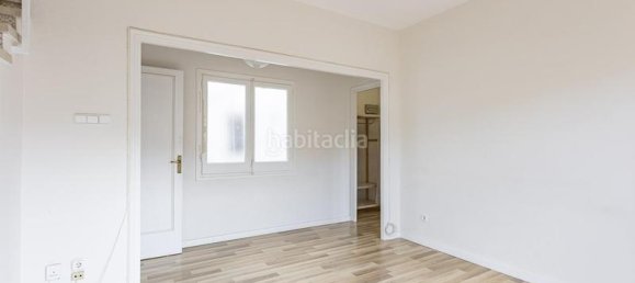 2 bedrooms Penthouse in Gracia, Spain No. 169623 7