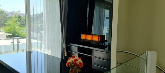 Вилла с 5 спальнями в Паттайя, Чонбури, Восточный Таиланд, Таиланд № 142172 10