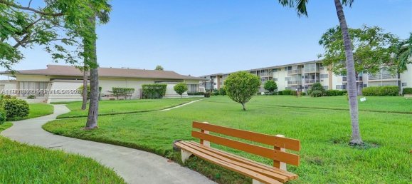 1 dormitorio propiedad comercial en venta en Miami, Miami-Dade, Florida, USA № 615557 3