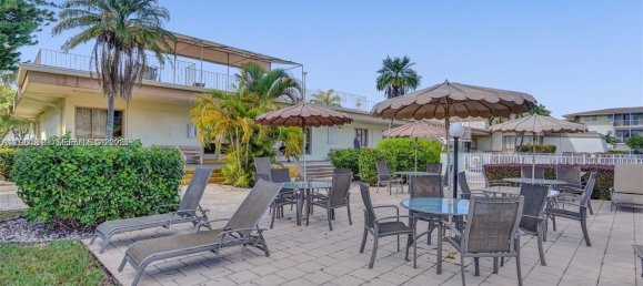 1 dormitorio propiedad comercial en venta en Miami, Miami-Dade, Florida, USA № 615557 7