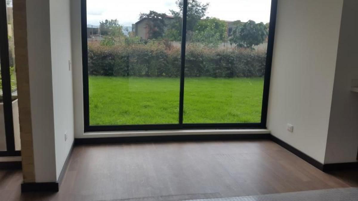 Casa T3 em Cundinamarca, Colombia N.º 6189