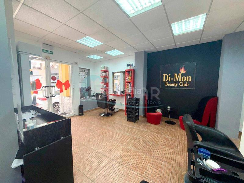70m² Commercial property in Marbella, Spain No. 236184