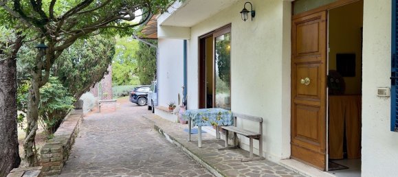 4 bedrooms Villa in Chiusi, Italy No. 53479 17