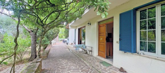 4 bedrooms Villa in Chiusi, Italy No. 53479 18