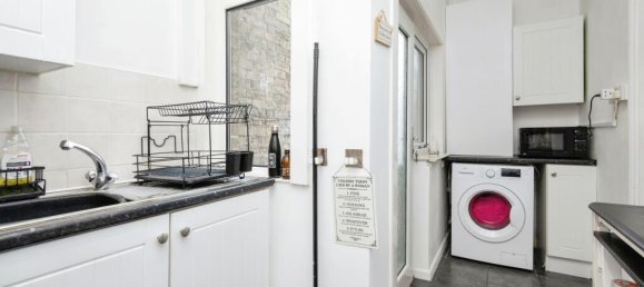 3 bedrooms House in Margate, United Kingdom No. 10774 3