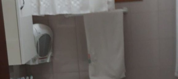 Apartamento T5 em Prato, Italy N.º 376433 12