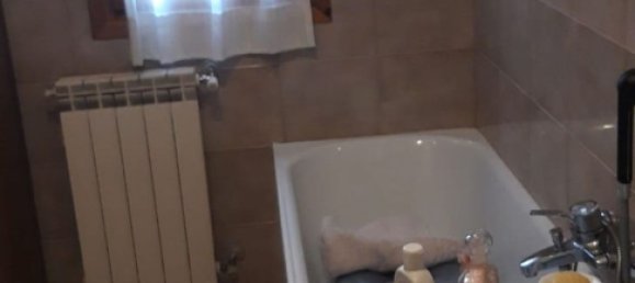 Apartamento T5 em Prato, Italy N.º 376433 4