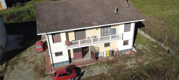 8 rooms House in Terzo, Italy No. 210226 2