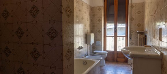 8 rooms House in Terzo, Italy No. 210226 33