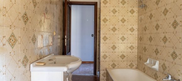 8 rooms House in Terzo, Italy No. 210226 34