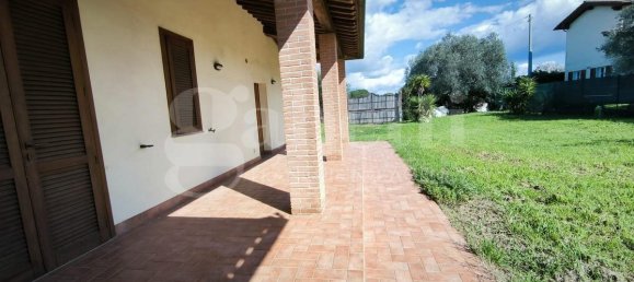 4 rooms House in Scarlino, Italy No. 65092 4