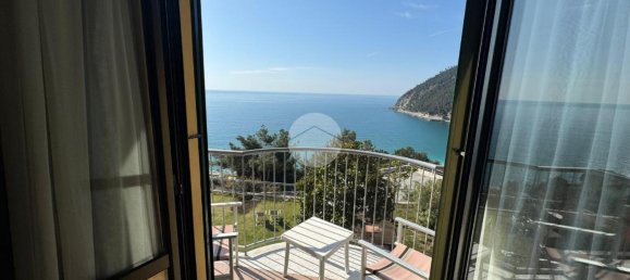 Studio à Moneglia, Italy No. 40128 3