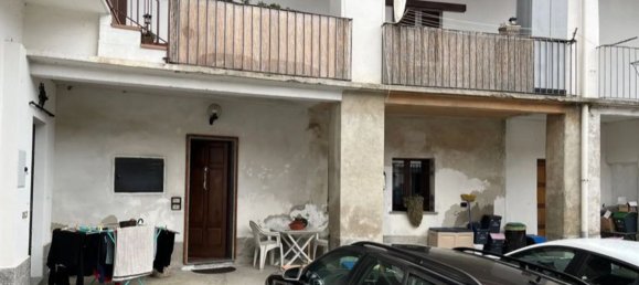 3 rooms Apartment in Sumirago, Italy No. 183314 16