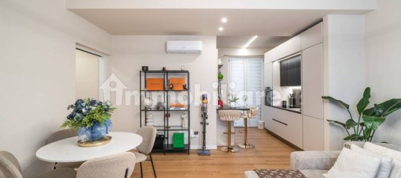 2 غرف نوم شقة في Desenzano del Garda, Italy رقم 271390 2