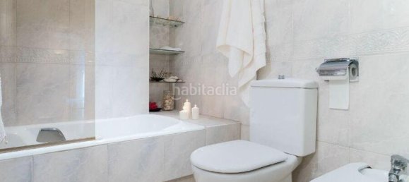 Dúplex de 6 dormitorios en Comunidad Foral de Navarra, Spain No. 33071 30