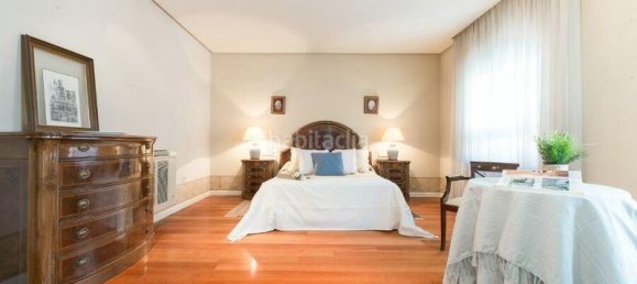 Dúplex de 6 dormitorios en Comunidad Foral de Navarra, Spain No. 33071 2