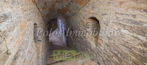 10 bedrooms House in Monte San Pietrangeli, Italy No. 63087 29