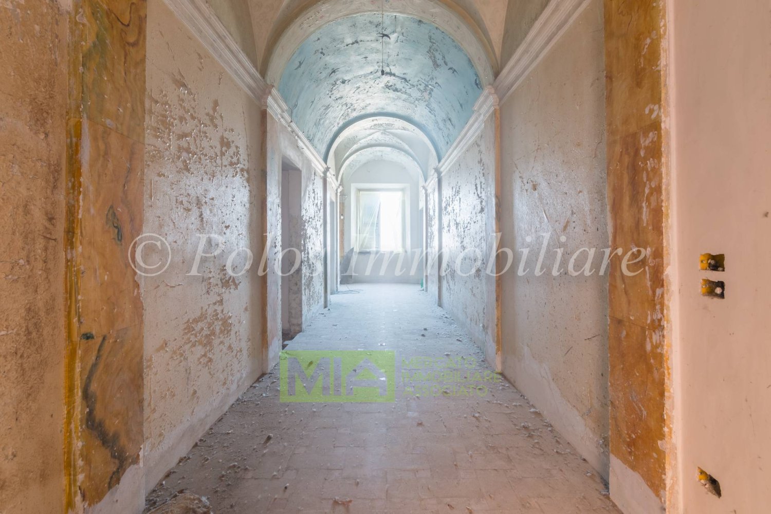 10 bedrooms House in Monte San Pietrangeli, Italy No. 63087