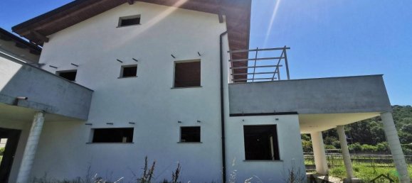 8 rooms Villa in Pavone Canavese, Italy No. 111200 2