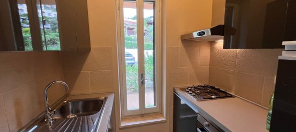 Квартира с 4 спальнями в Пула, Италия № 328909 15