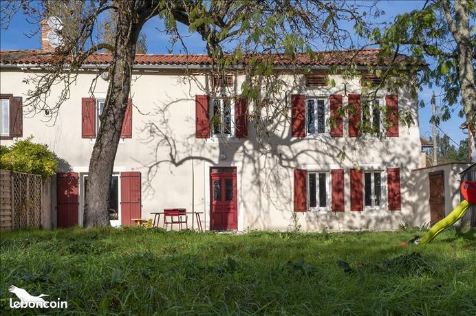 Casa de 3 dormitorios en Tarn, France No. 304049