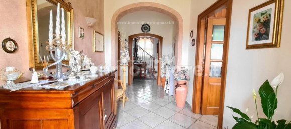 6 bedrooms Villa in Certaldo, Italy No. 276592 8