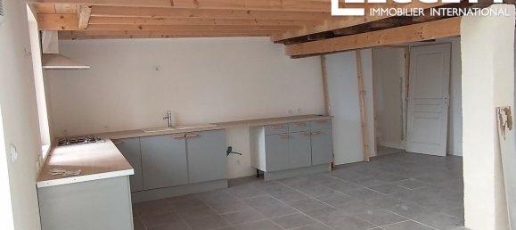 5 bedrooms House in Ronsenac, France No. 95547 5