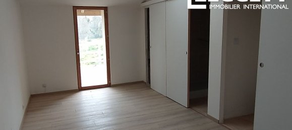 5 bedrooms House in Ronsenac, France No. 95547 7